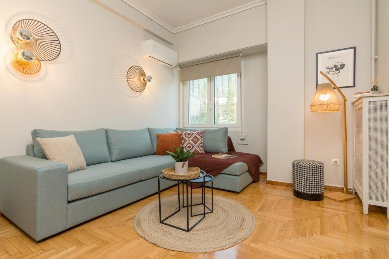 Spacious 2 Bedroom Apartment In Koukaki アテネ エクステリア 写真