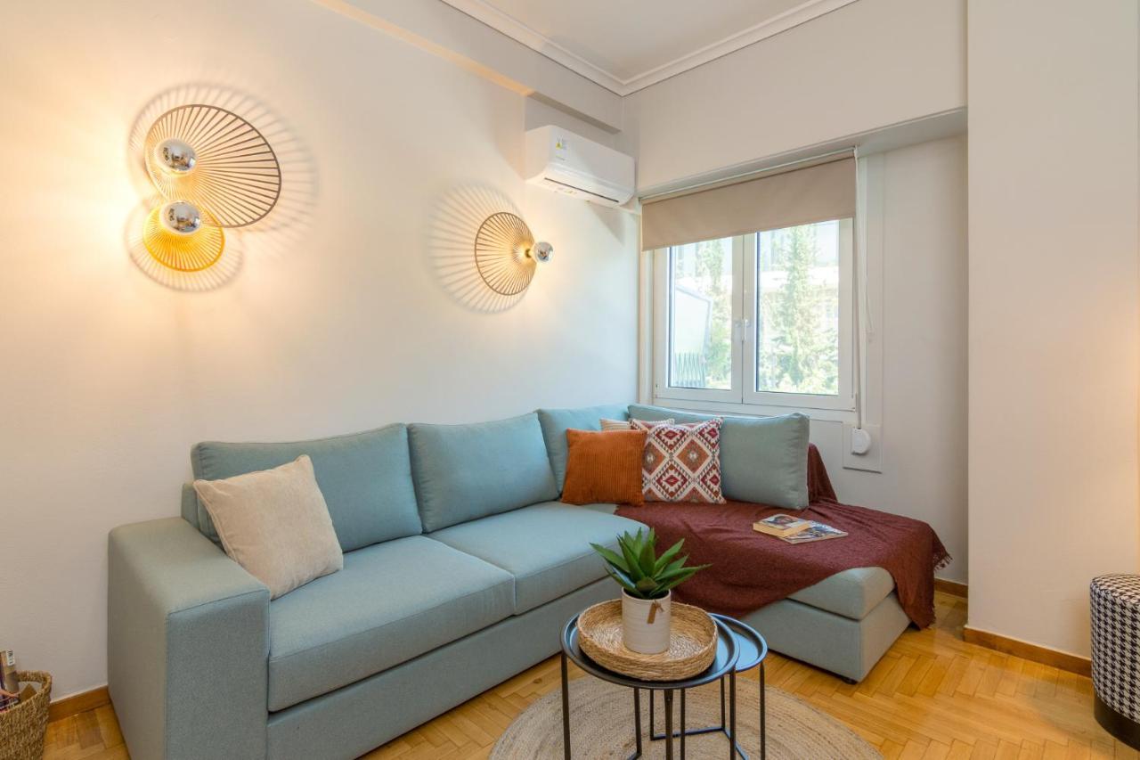 Spacious 2 Bedroom Apartment In Koukaki アテネ エクステリア 写真